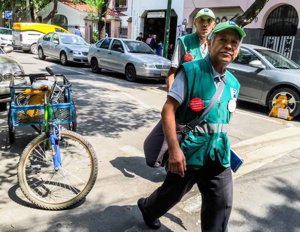 Why Residents of Mexico City Are Organizing Themselves Against Parking Meters